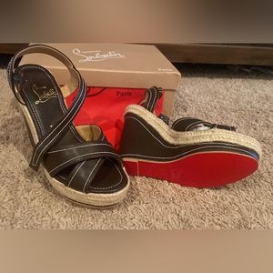 Christian Loubitan wedges size 38